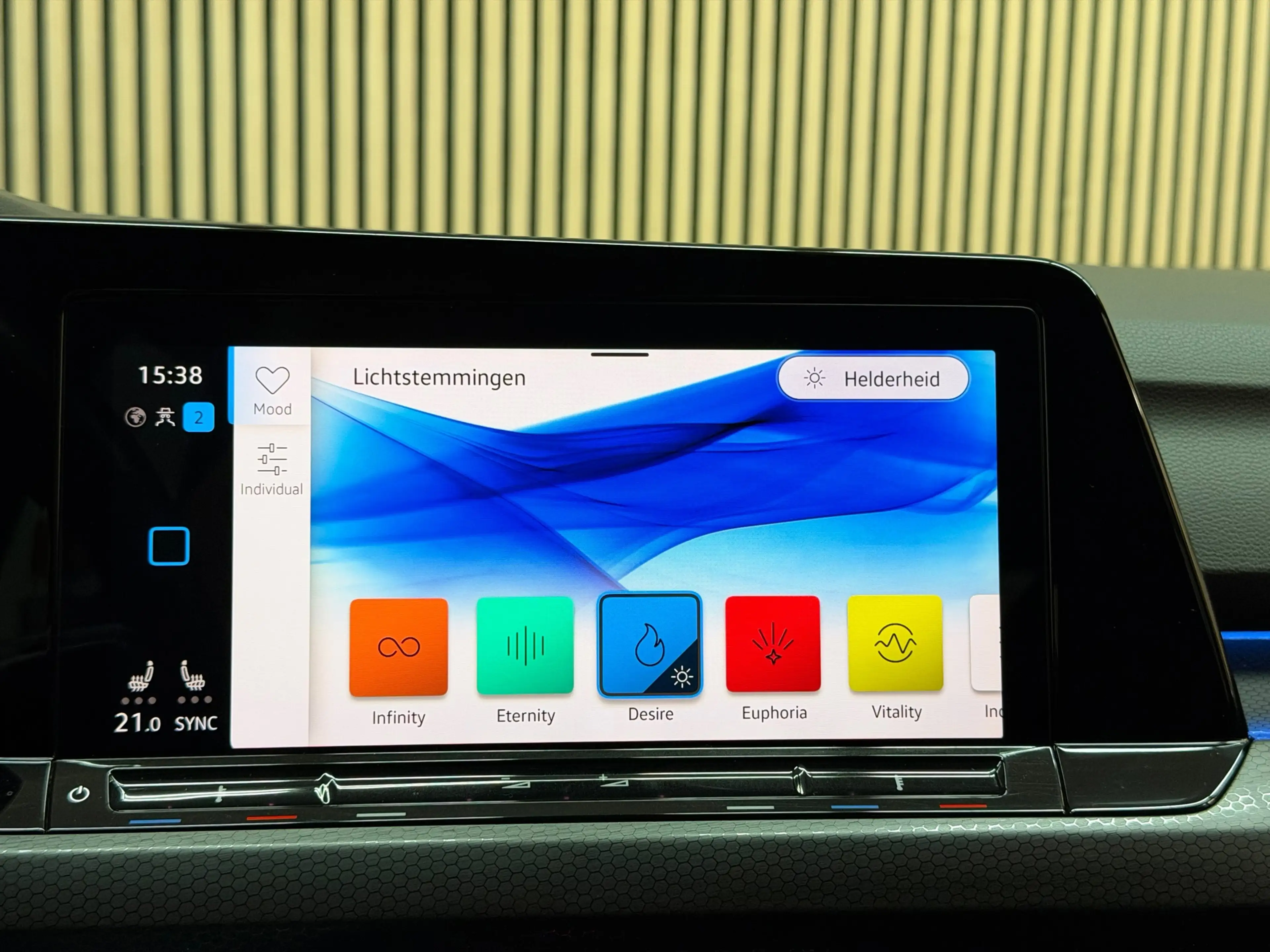 Volkswagen Golf GTE 1.4 eHybrid 2021 PANO IQ-LIGHTS CAMERA TREKHAAK — photo 31