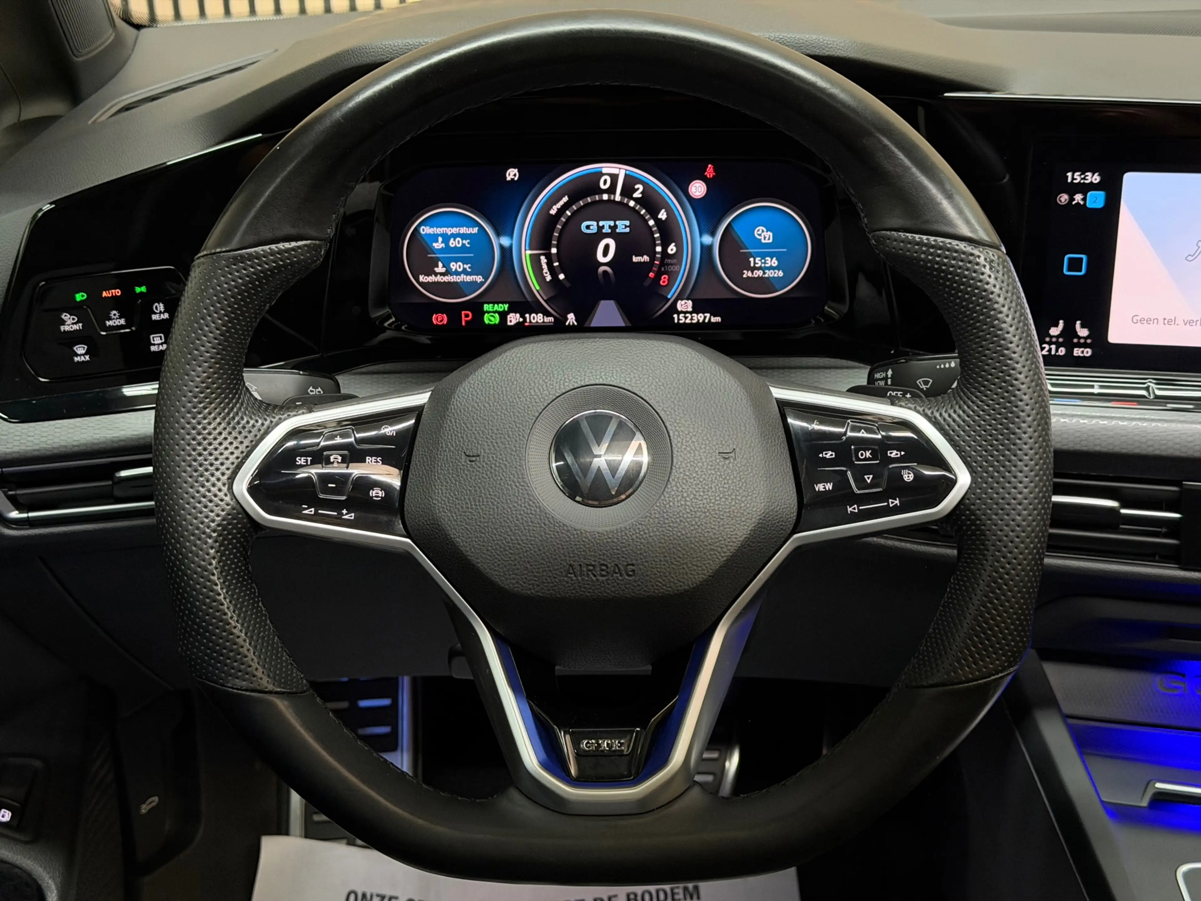Volkswagen Golf GTE 1.4 eHybrid 2021 PANO IQ-LIGHTS CAMERA TREKHAAK — photo 22