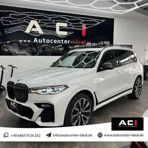 BMW X7 M i xdrive,Laser,SkyPan.,StH.,AHK.,7-S,HeUp