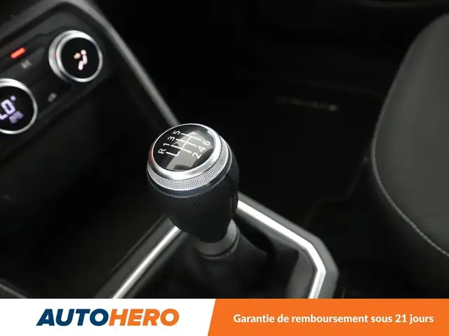 Dacia Sandero view 24
