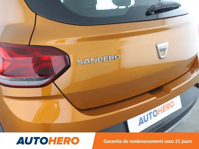 Dacia Sandero view 30