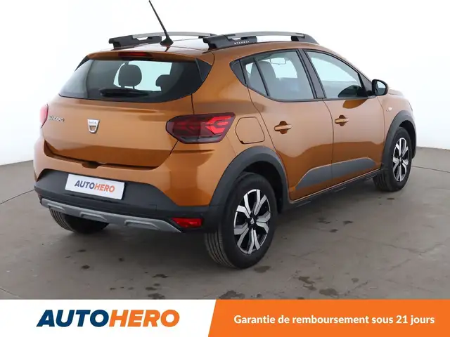 Dacia Sandero view 6