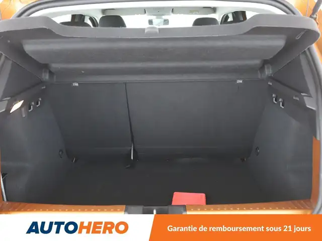 Dacia Sandero view 17