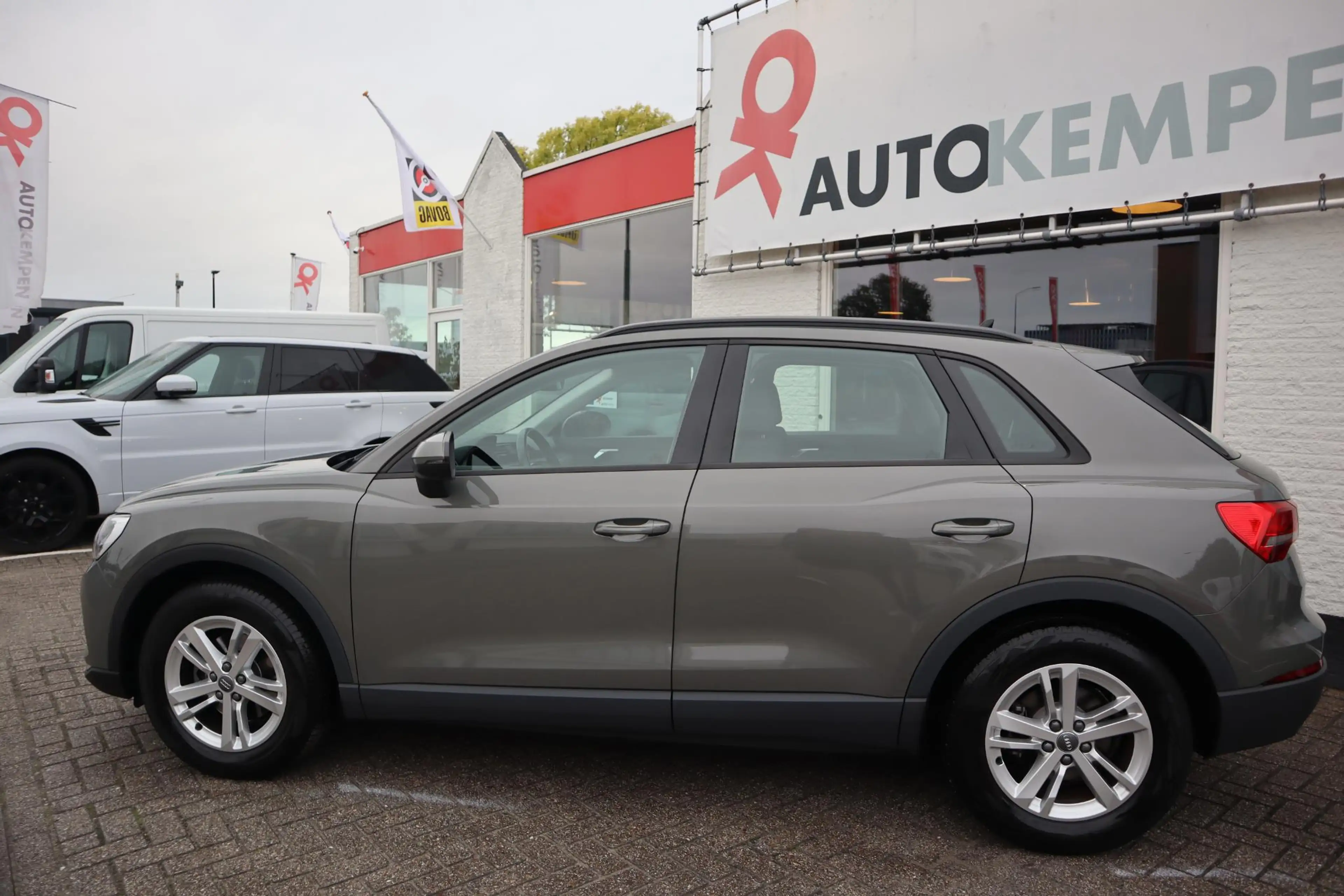 Audi Q3 35 TFSI Pro Line PARK-ASSIST|NAVIGATIE|LED|DEALERO — photo 11
