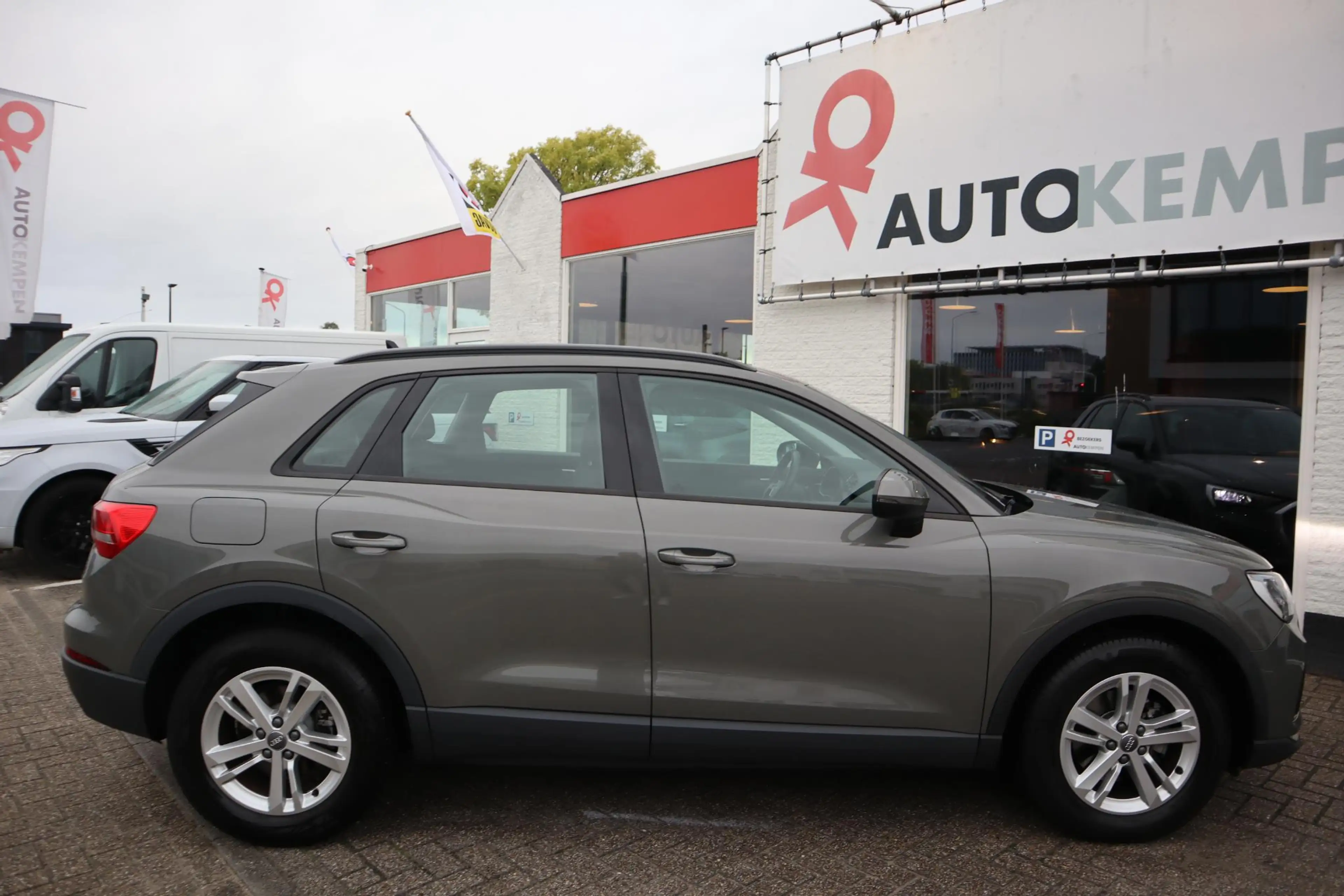 Audi Q3 35 TFSI Pro Line PARK-ASSIST|NAVIGATIE|LED|DEALERO — photo 13