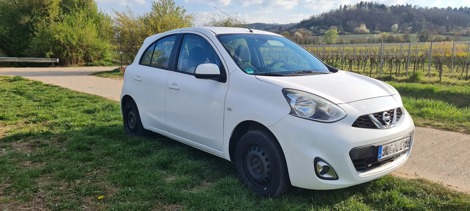 Nissan Micra Weiß - 1