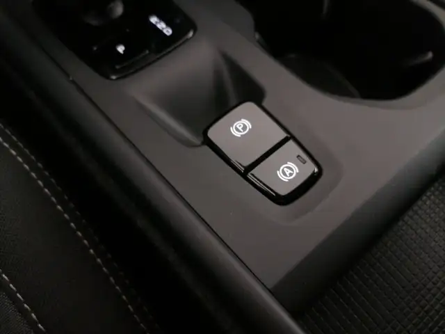 Volvo XC40 view 23