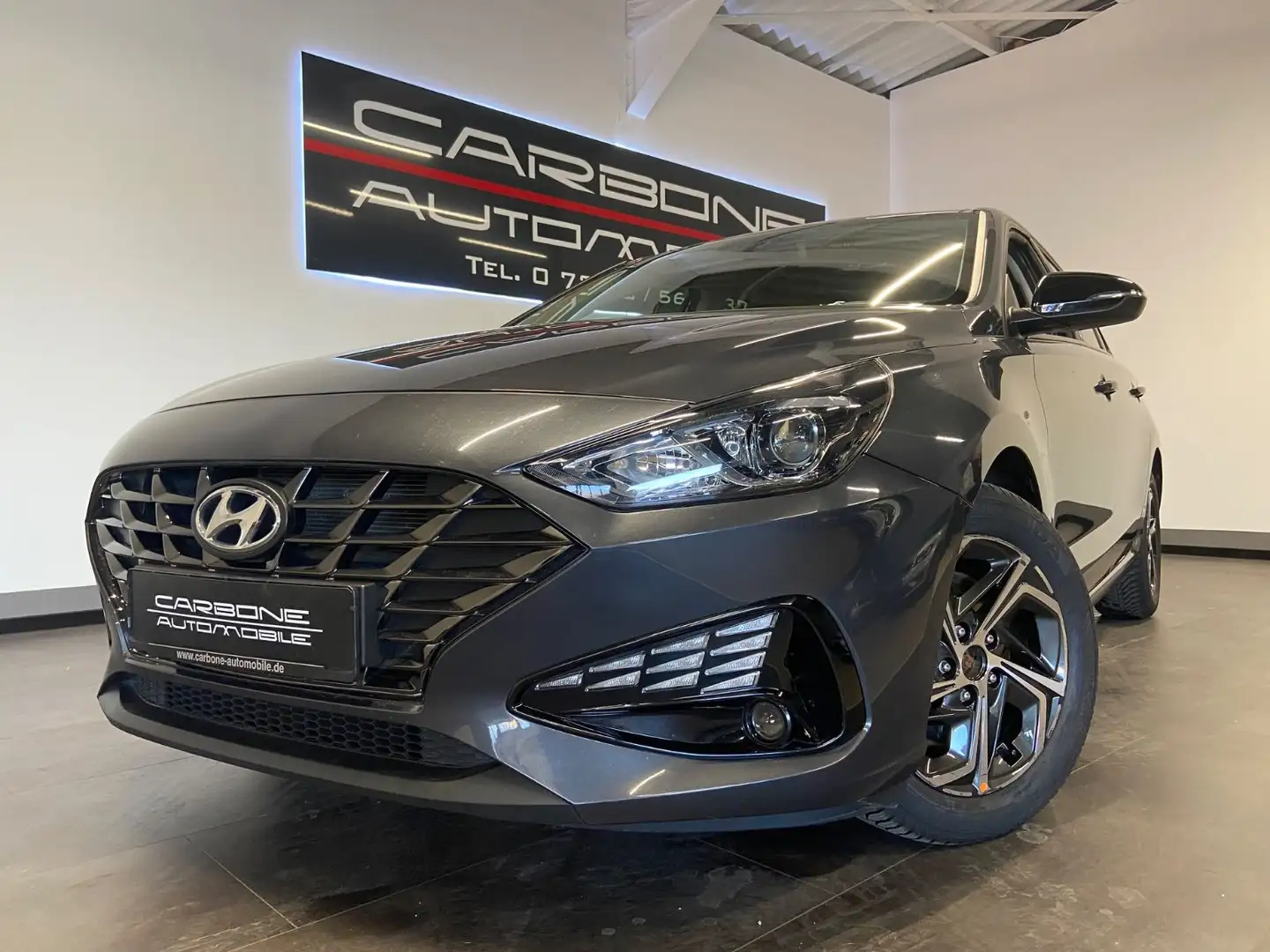 Hyundai i30 Edition 30**Top-Ausstattung** Schwarz - 1
