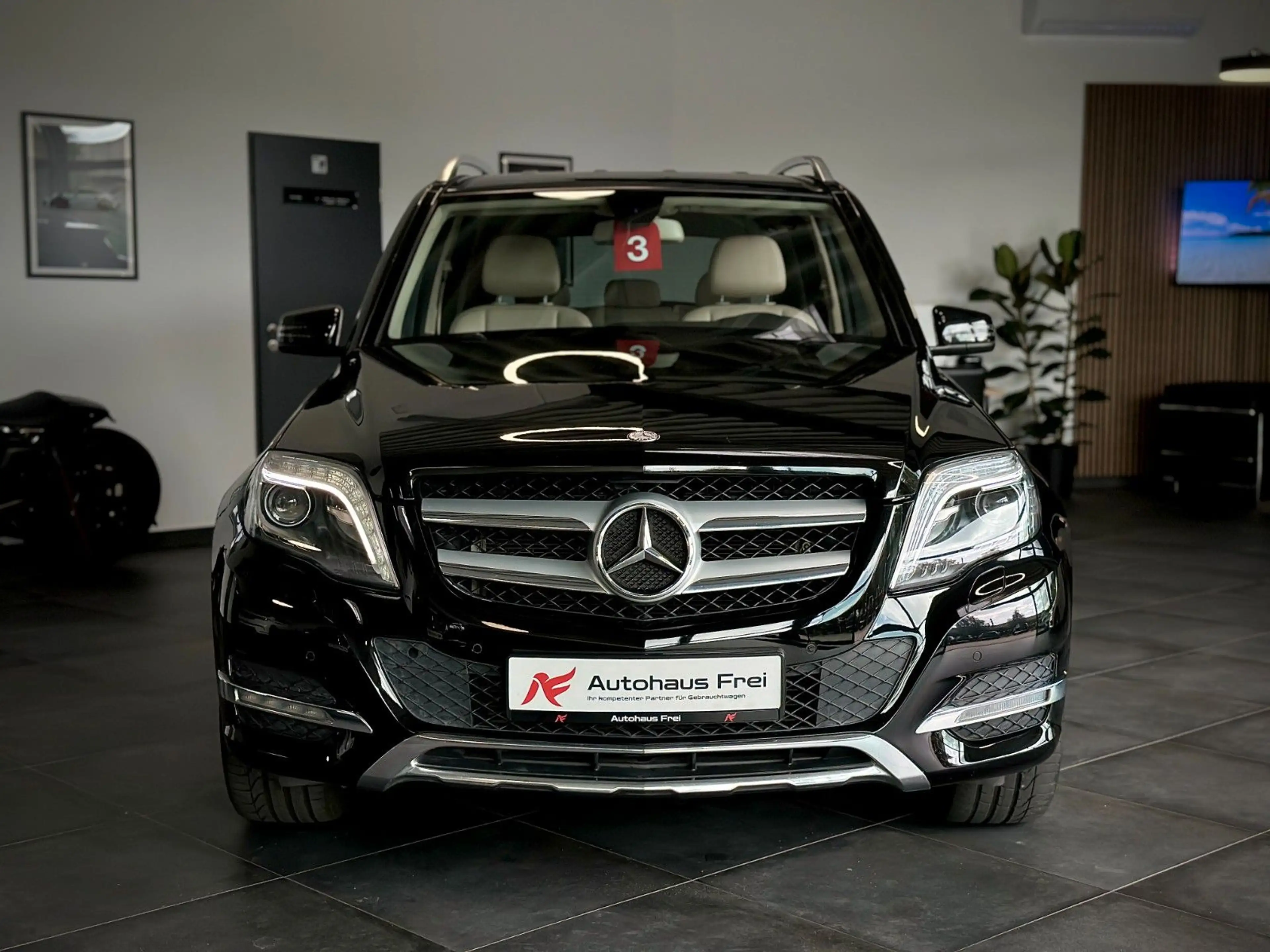 Mercedes-Benz GLK 220 1.Hand*Traumhaft*MB-Scheckheft*20"Zoll* — photo 8