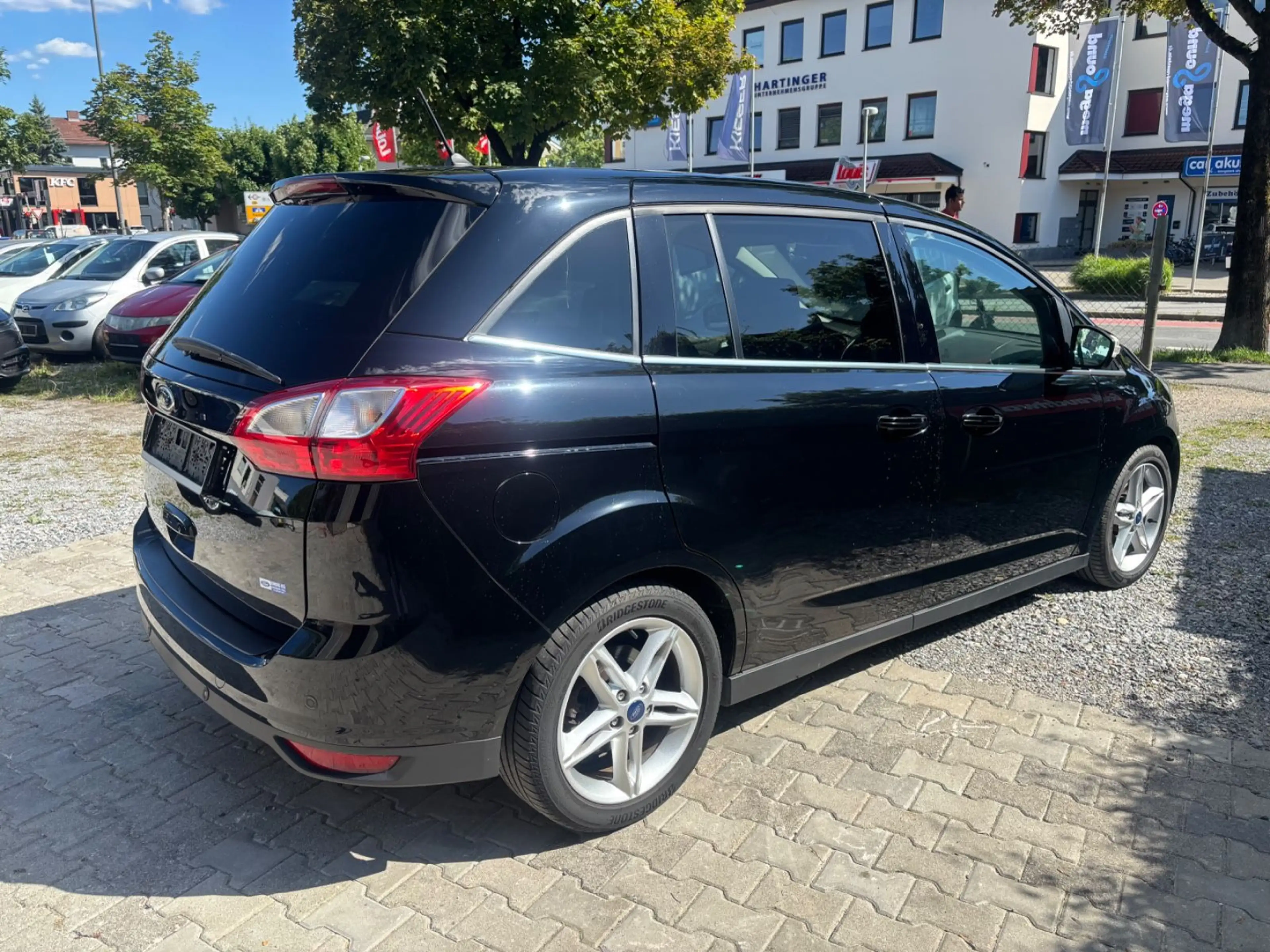 Ford Grand C-Max Grand C-MAX Titanium — photo 5