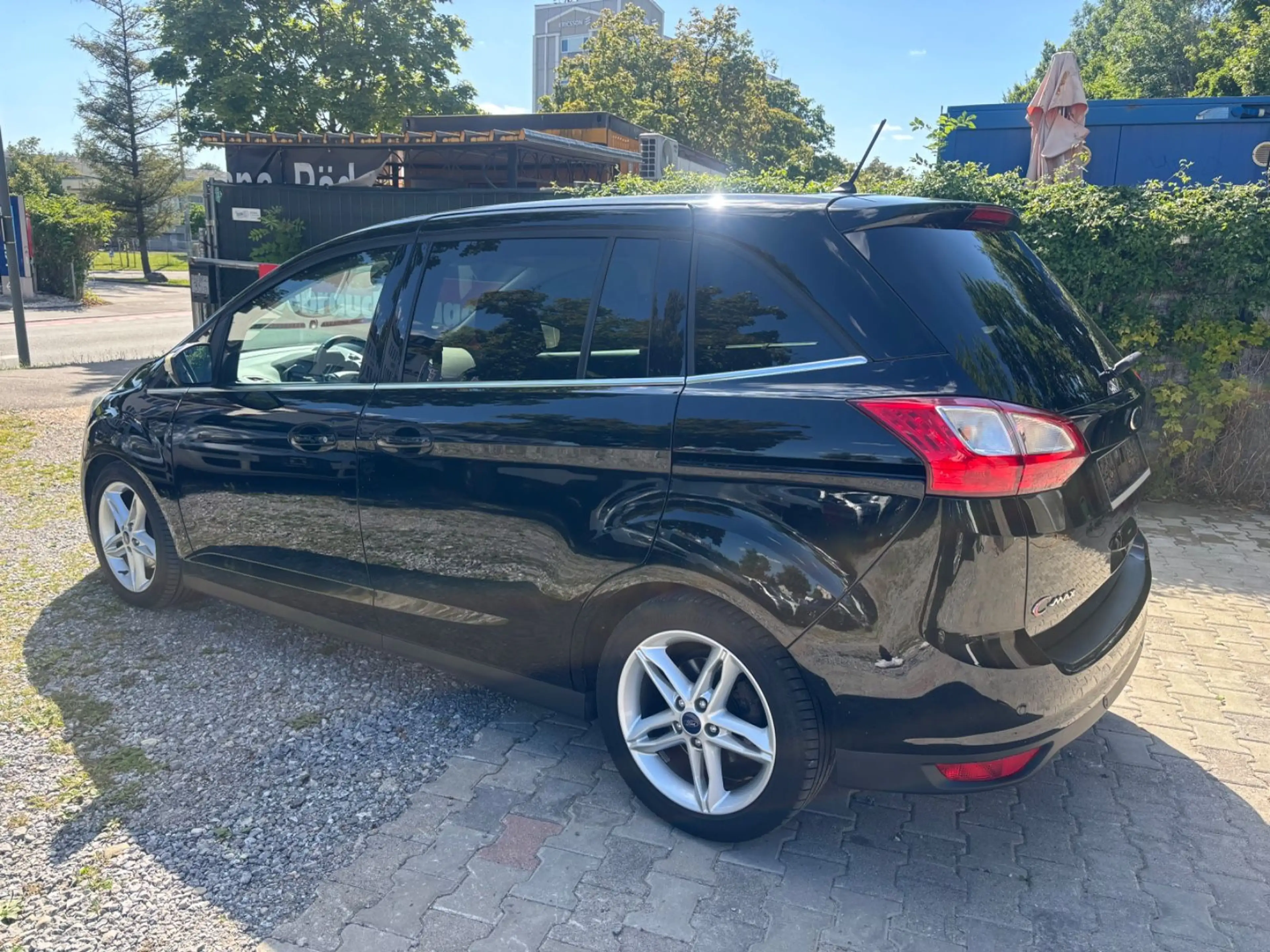 Ford Grand C-Max Grand C-MAX Titanium — photo 3