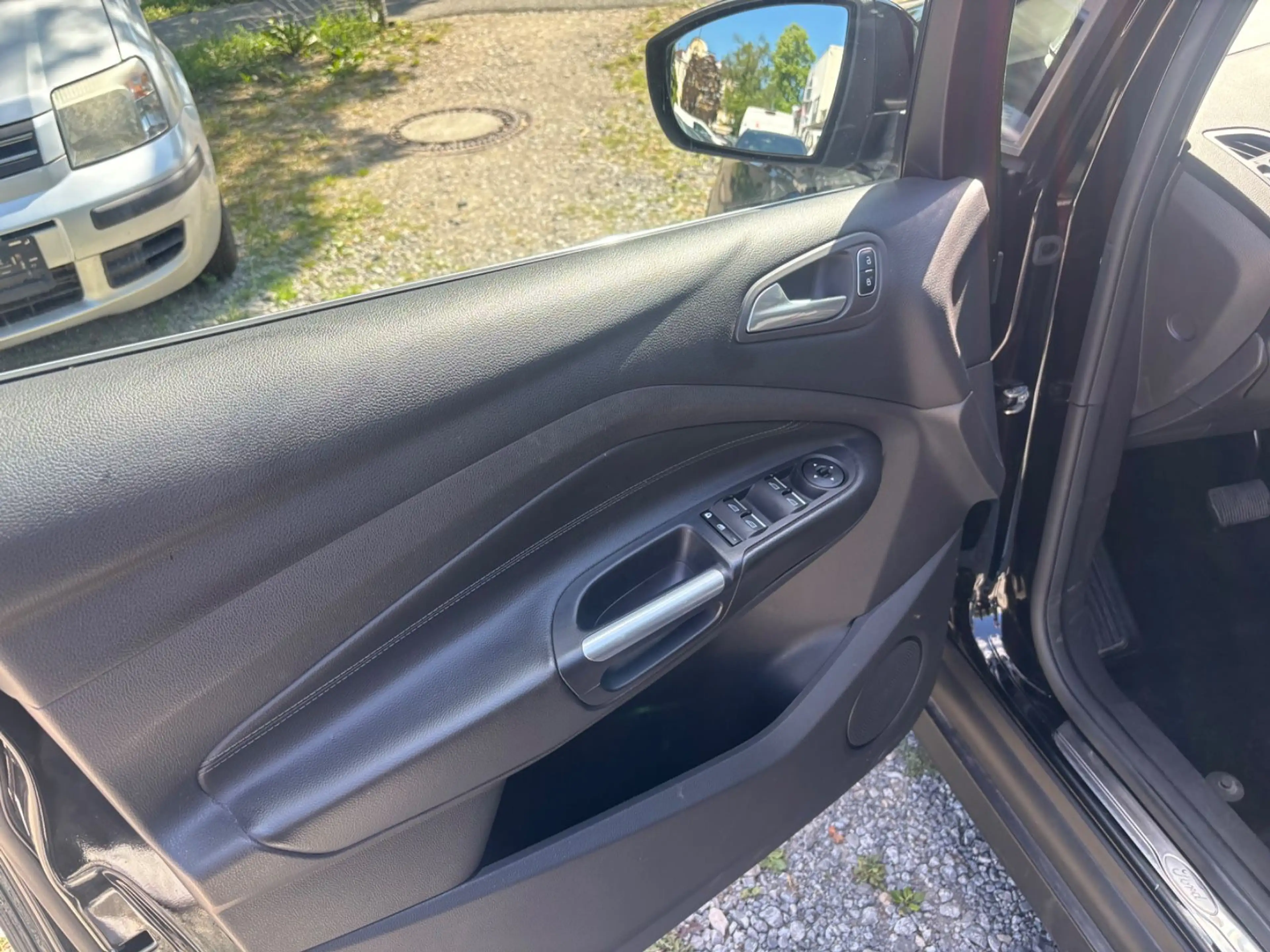 Ford Grand C-Max Grand C-MAX Titanium — photo 9