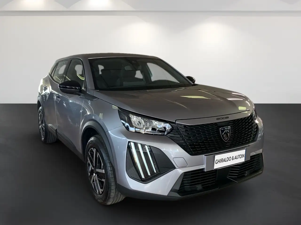 Peugeot 2008 1.2 hybrid Active 136cv e-dcs6 18