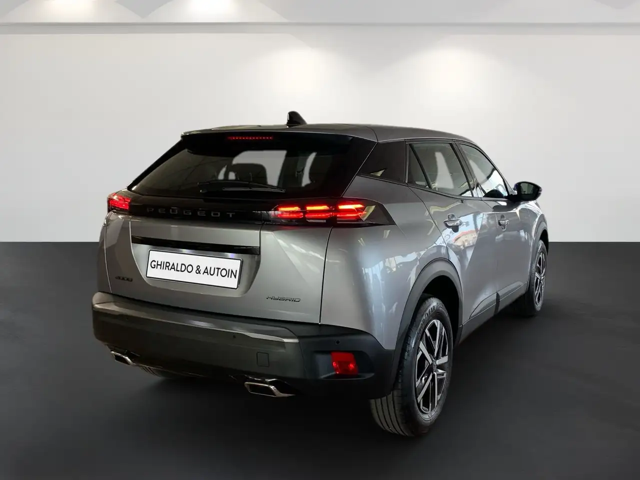 Peugeot 2008 1.2 hybrid Active 136cv e-dcs6 5