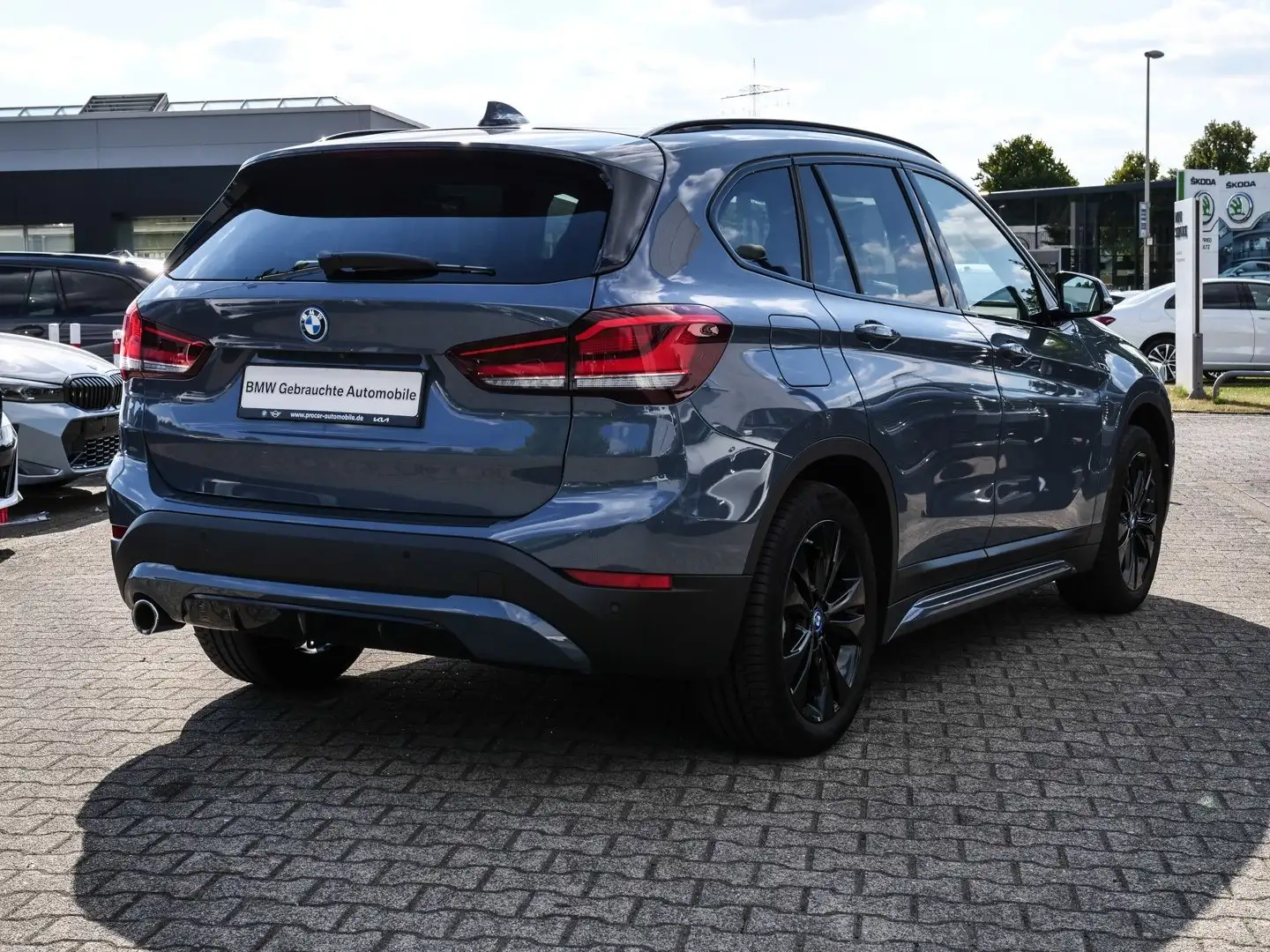 BMW X1 xDrive25e A Grau - 2
