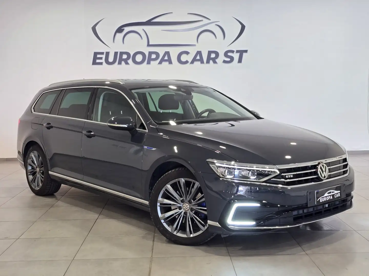 Volkswagen Passat Variant 1.4 GTE DSG Plug-In-Hybrid Grigio - 2