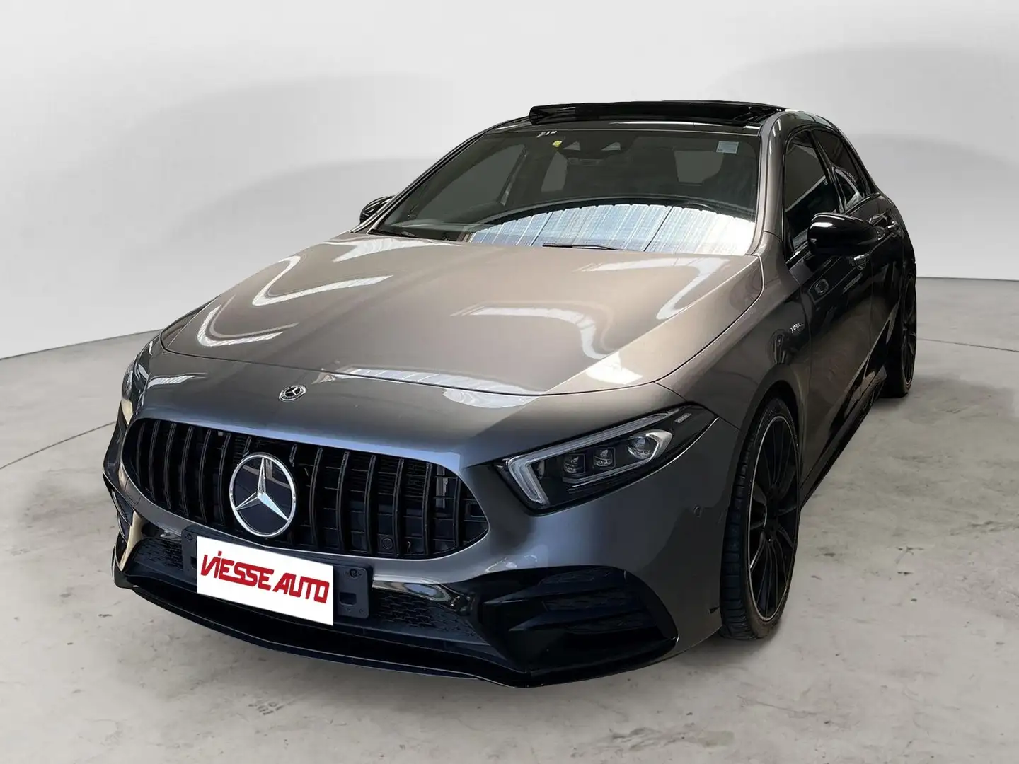 Mercedes-Benz A 35 AMG Premium 4matic auto Grigio - 1