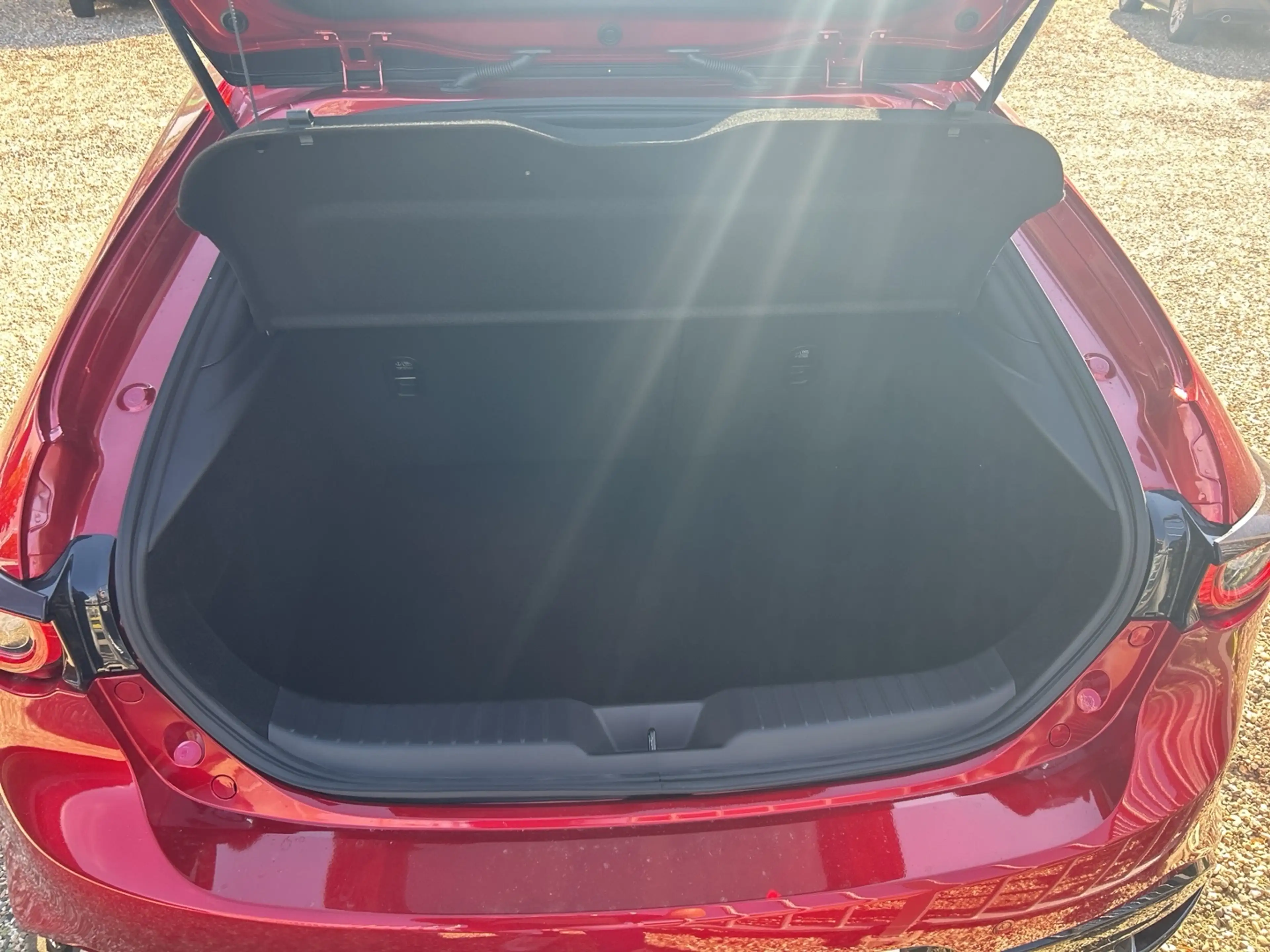 Mazda 3 FWD Homura 5HB 2.5L e-SKYACTIV G 140ps 6AT — photo 8