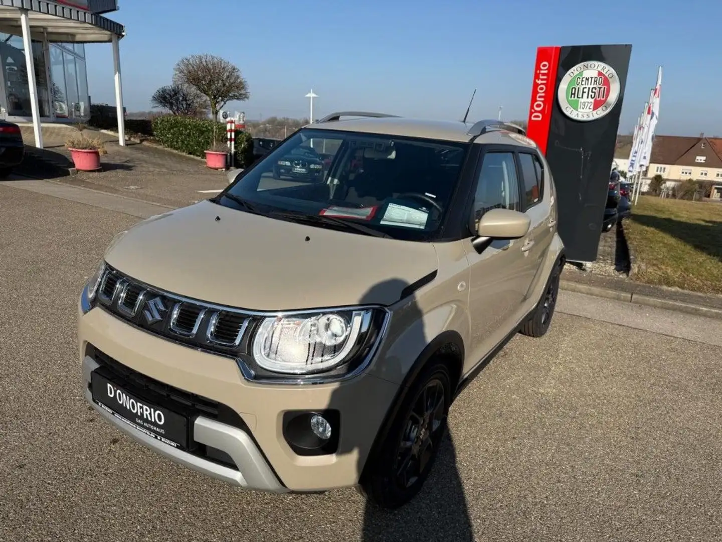 Suzuki Ignis Beige - 1