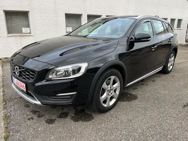 Volvo V60 Cross Country V60 2.4 D Cross Country Summum AWD