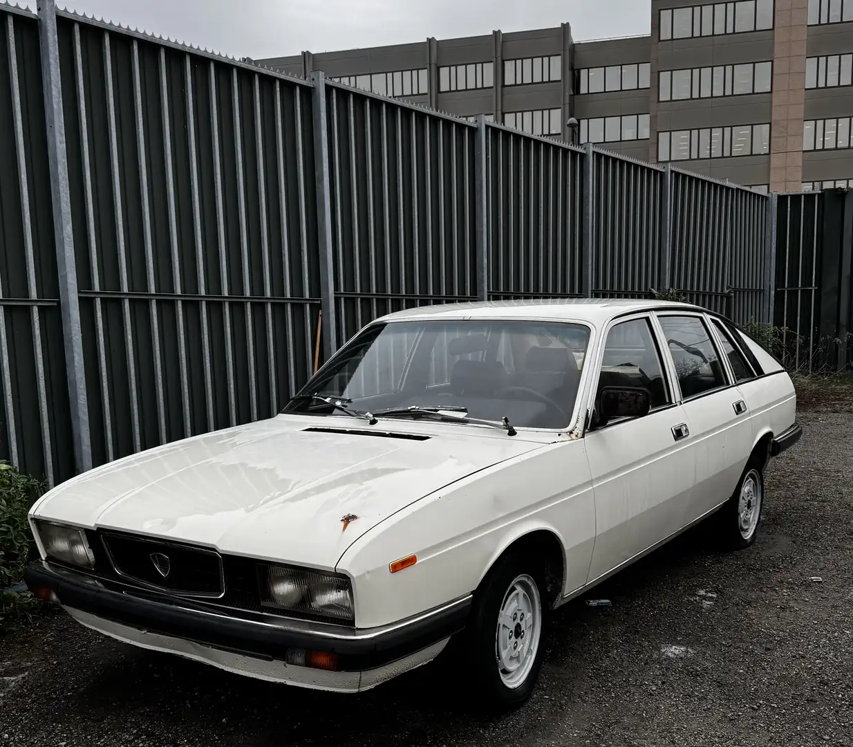 Lancia Gamma Grand Coupe 2500 - 1