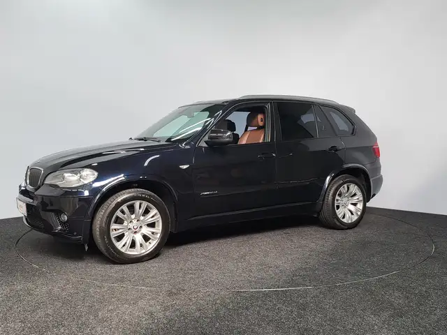 BMW X5 xDrive30 ~ M-Pack ~ Xenon ~ Navi ~ Bluetooth ~ Memory ~ 3500kg Trekvermogen