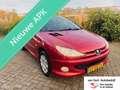 Peugeot 206 1.4 Forever I nieuwe apk I goed rijdende auto! Rood - thumbnail 1