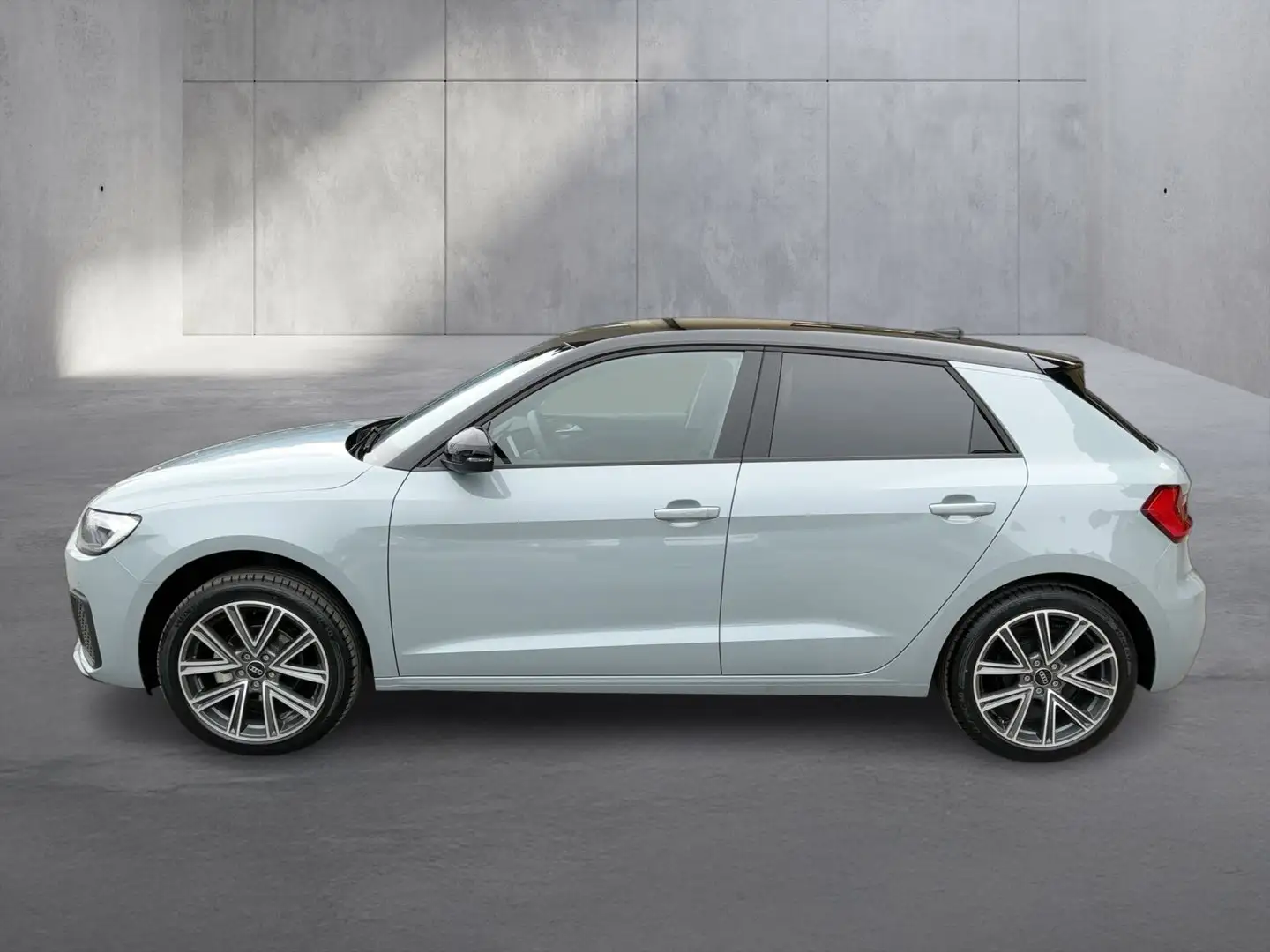 Audi A1 25 TFSI intense Grau - 2
