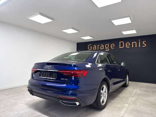 Audi A4 — photo 5
