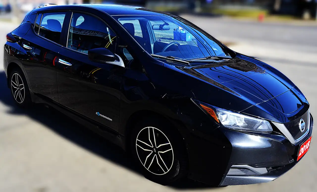 Nissan Leaf снимка Nissan Leaf