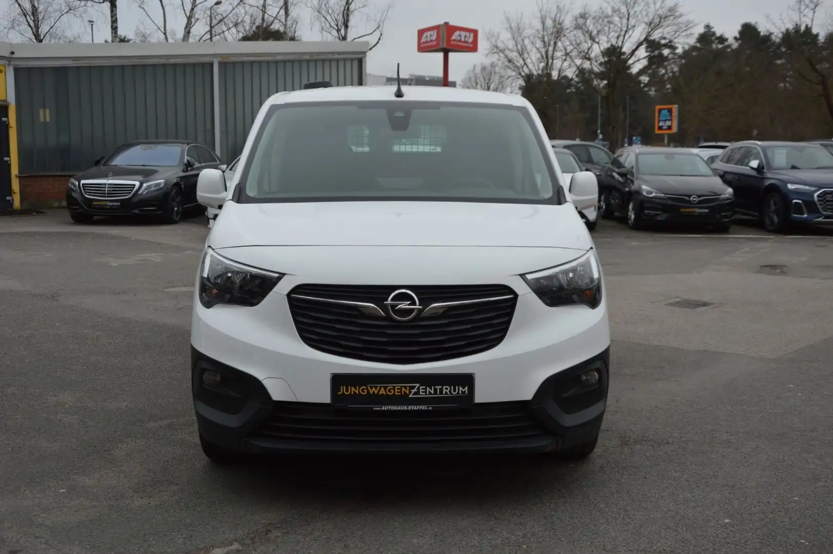 Opel Combo E Cargo XL 1.5D CarPlay"PDC"AHK"KLIMA Weiß - 2