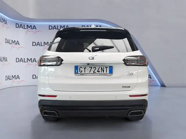 DR Automobiles DR7.0 view 4
