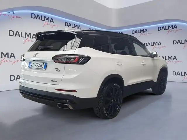 DR Automobiles DR7.0 view 5