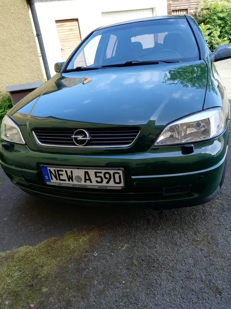 Opel Astra Astra 1.8 Elegance Grün - 1