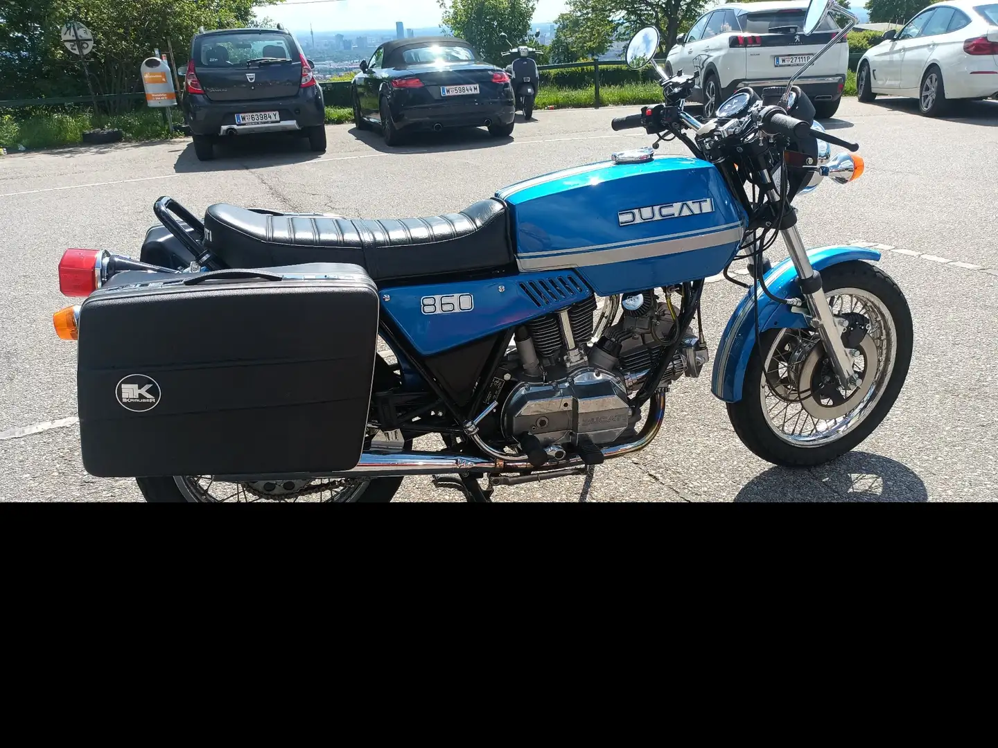 Ducati 860 GT Blau - 1