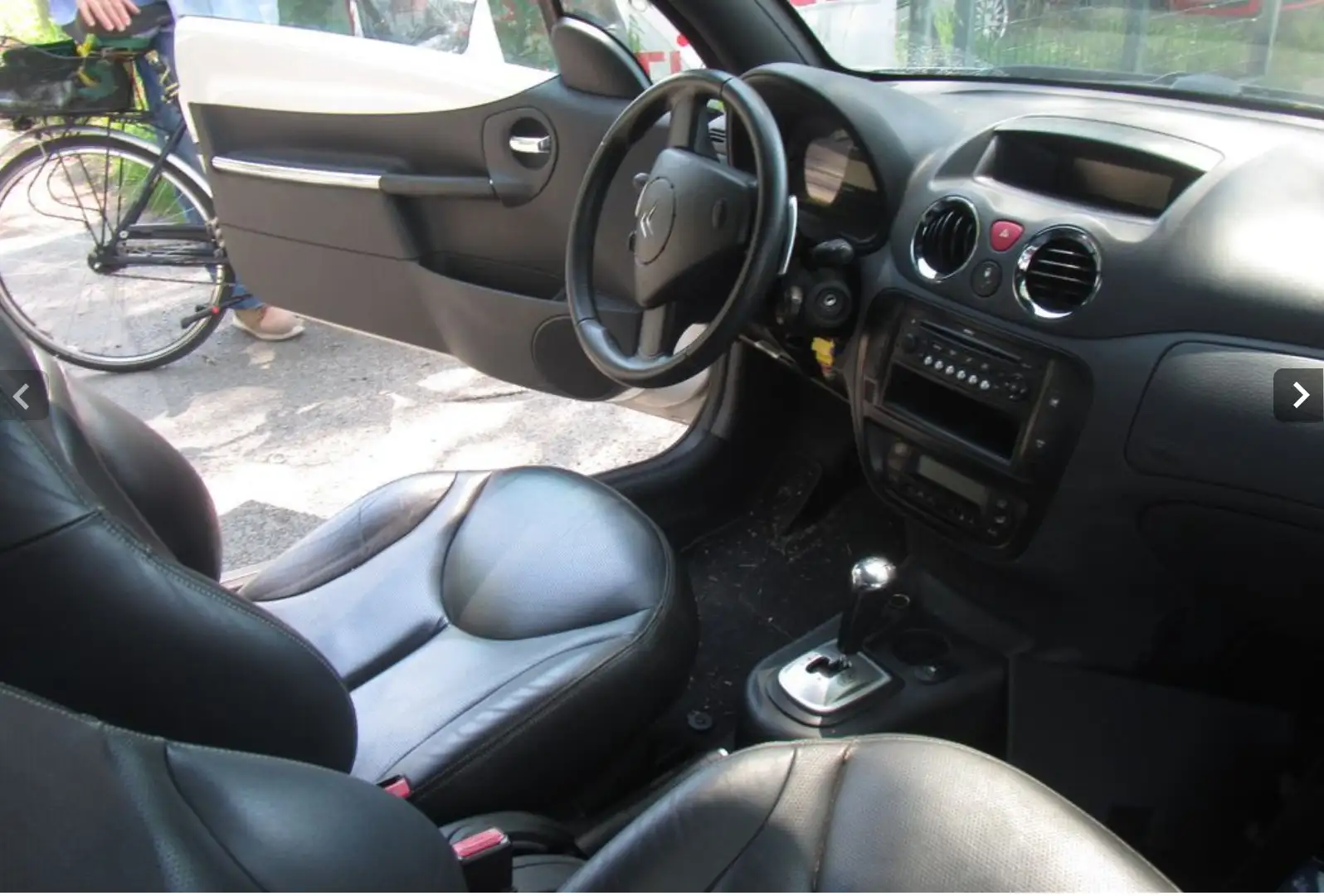 Citroen C3 C3 Pluriel 1.6i 16V So Chic Sensodrive Srebrny - 2