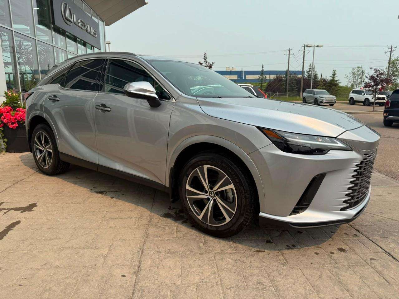 2026 Lexus RX RX 350 PREMIUM / RATES AS LOW AS 2.9% / DEMO SAVIN — снимка 4