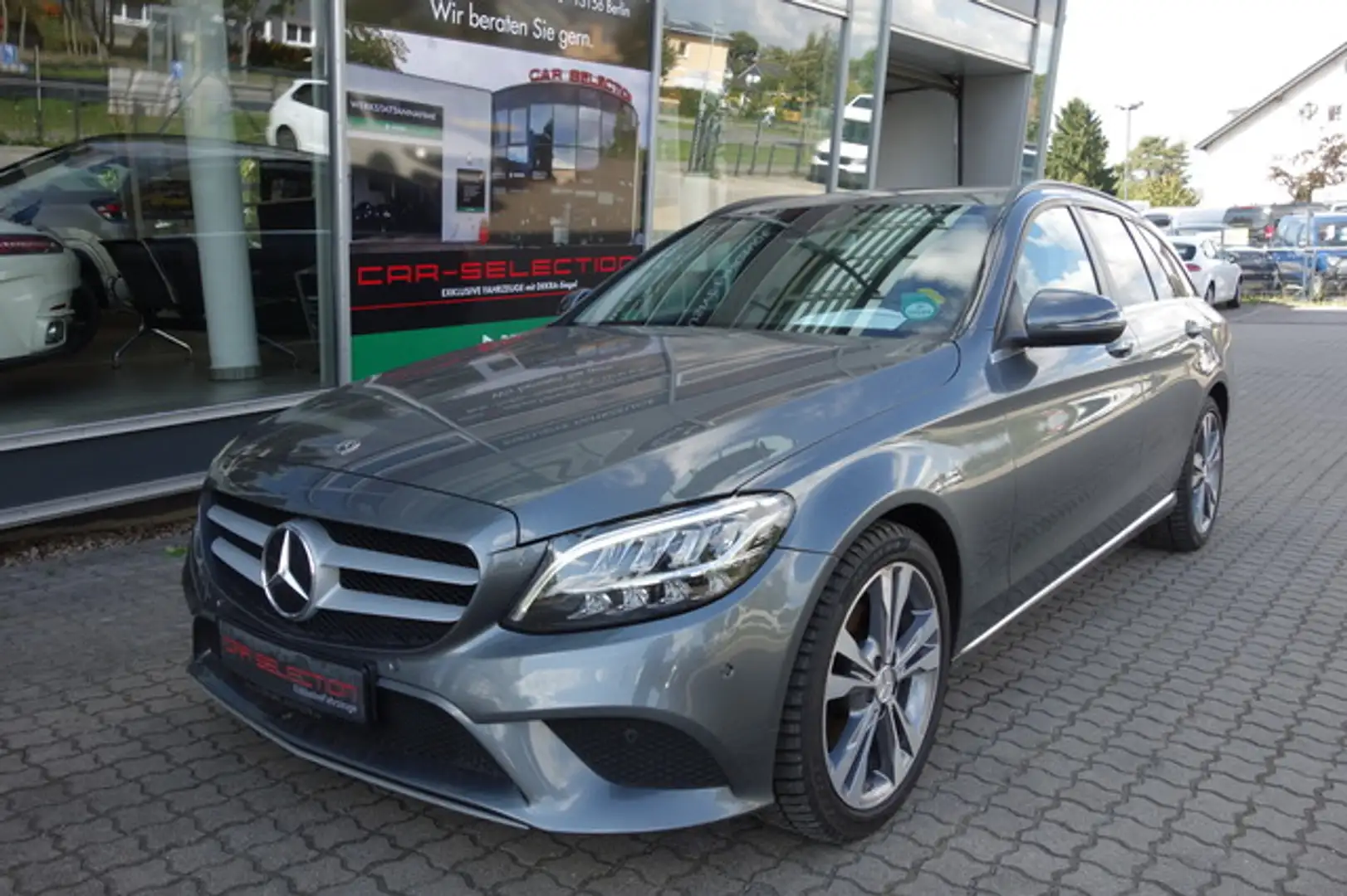 Mercedes-Benz C 220 dT DISTRONIC/LED/gr.MBUX/KAM/TOTWINKEL/LANE Grau - 1