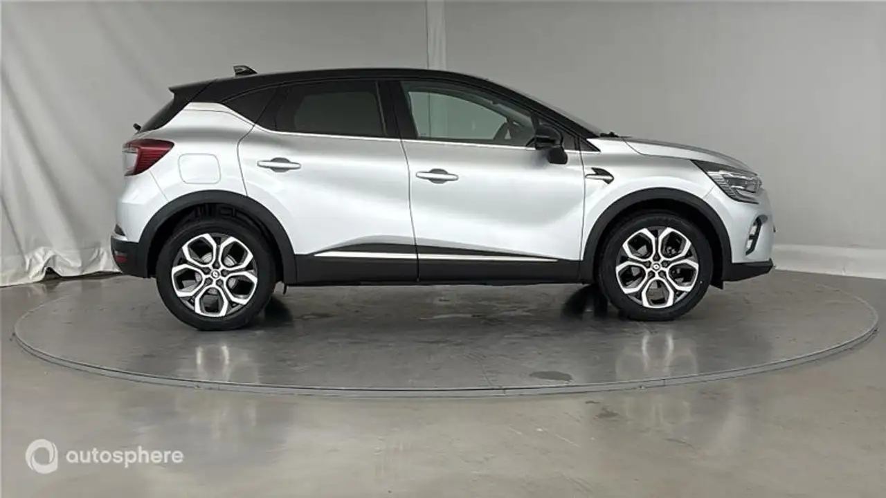 Renault Captur — photo 4