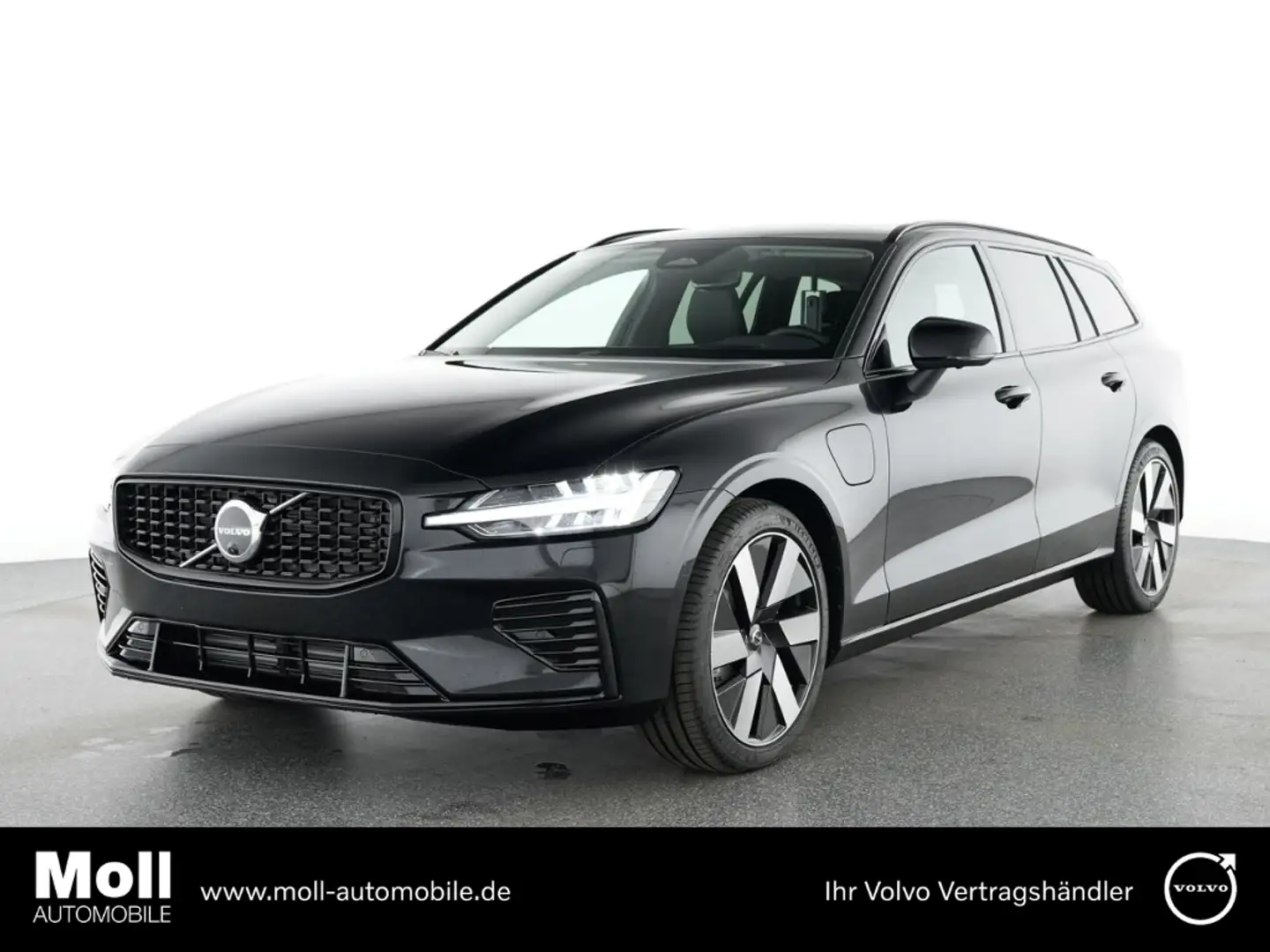 Volvo V60 Kombi Ultra Dark Recharge Plug-In Hybrid AWD HUD S Schwarz - 1
