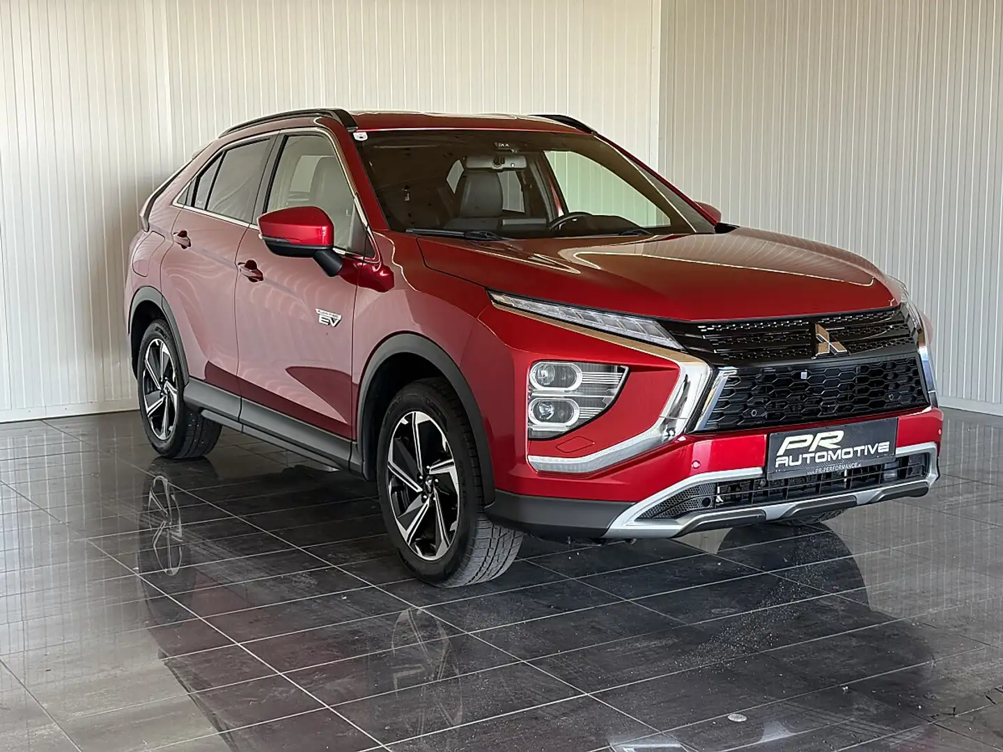 Mitsubishi Eclipse Cross 2,4 PHEV 4WD Intense+ CVT Aut. *CARPLAY*LED*KEY... Rot - 2