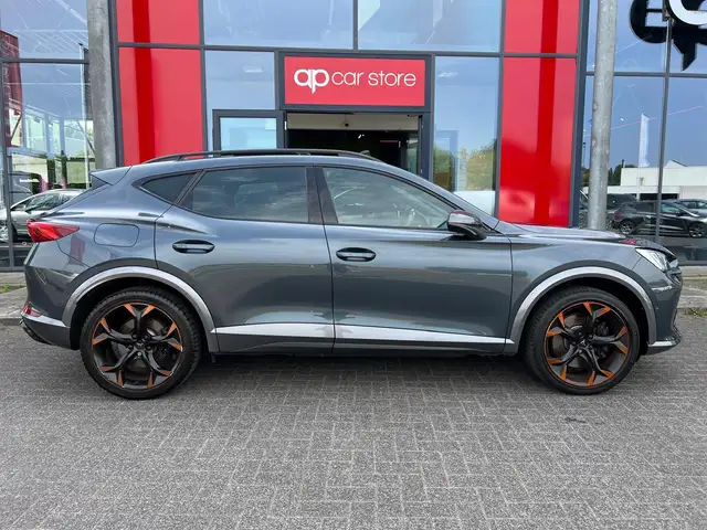 CUPRA Formentor view 5
