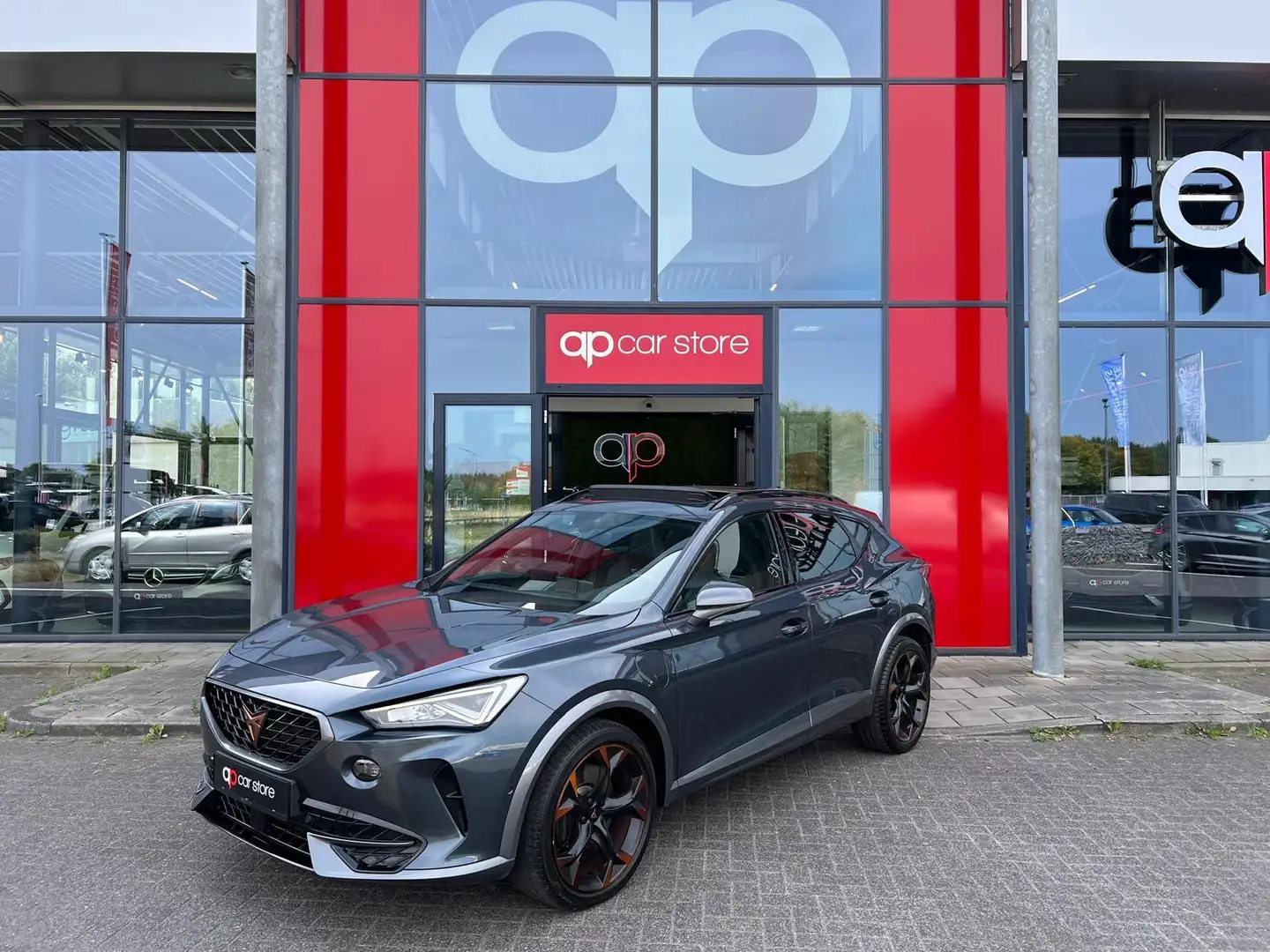 CUPRA Formentor 1.4 e-Hybrid VZ Copper Edition Bleu - 1