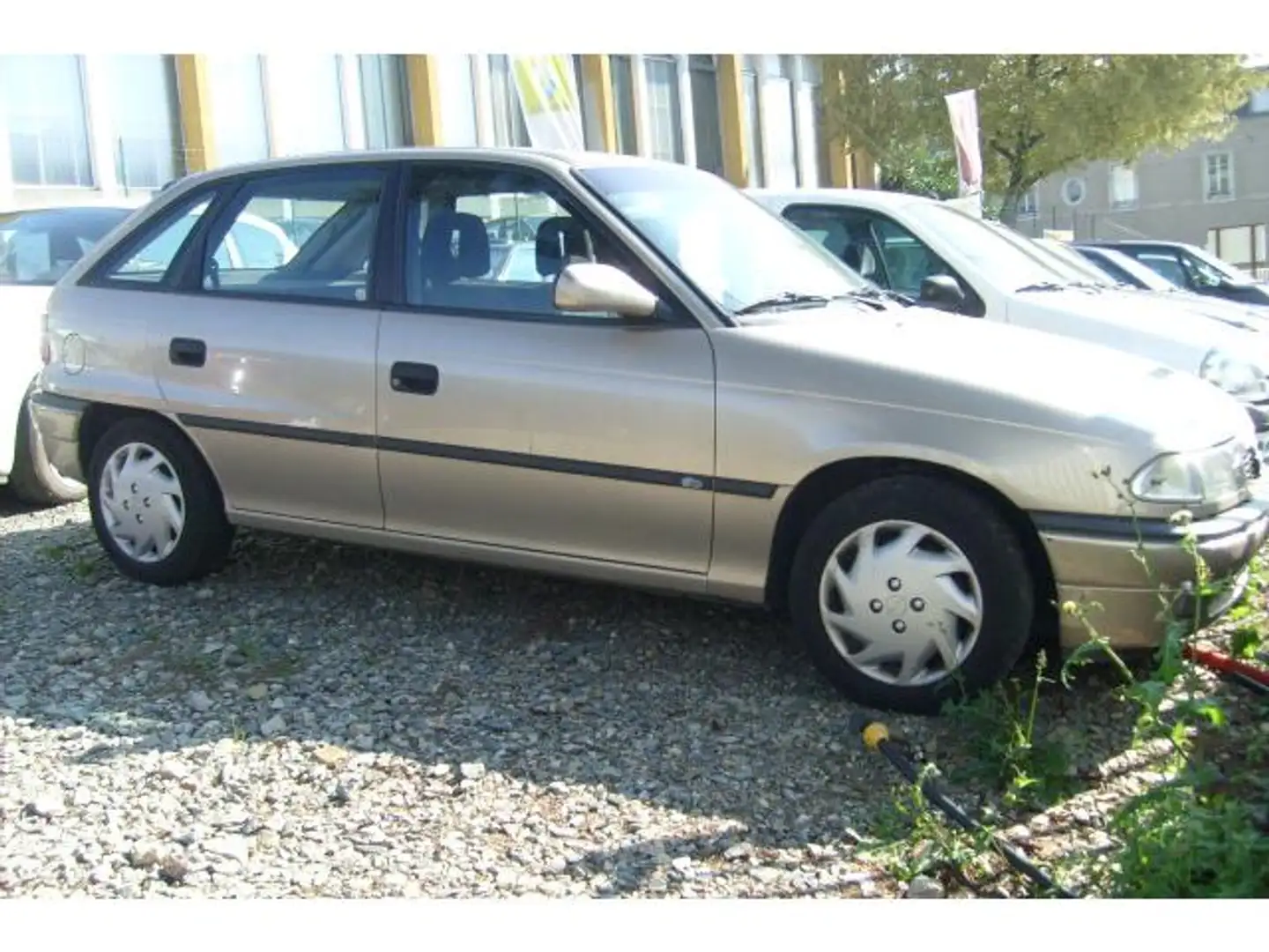 Opel Astra 1.4 i BV5 Bronce - 1
