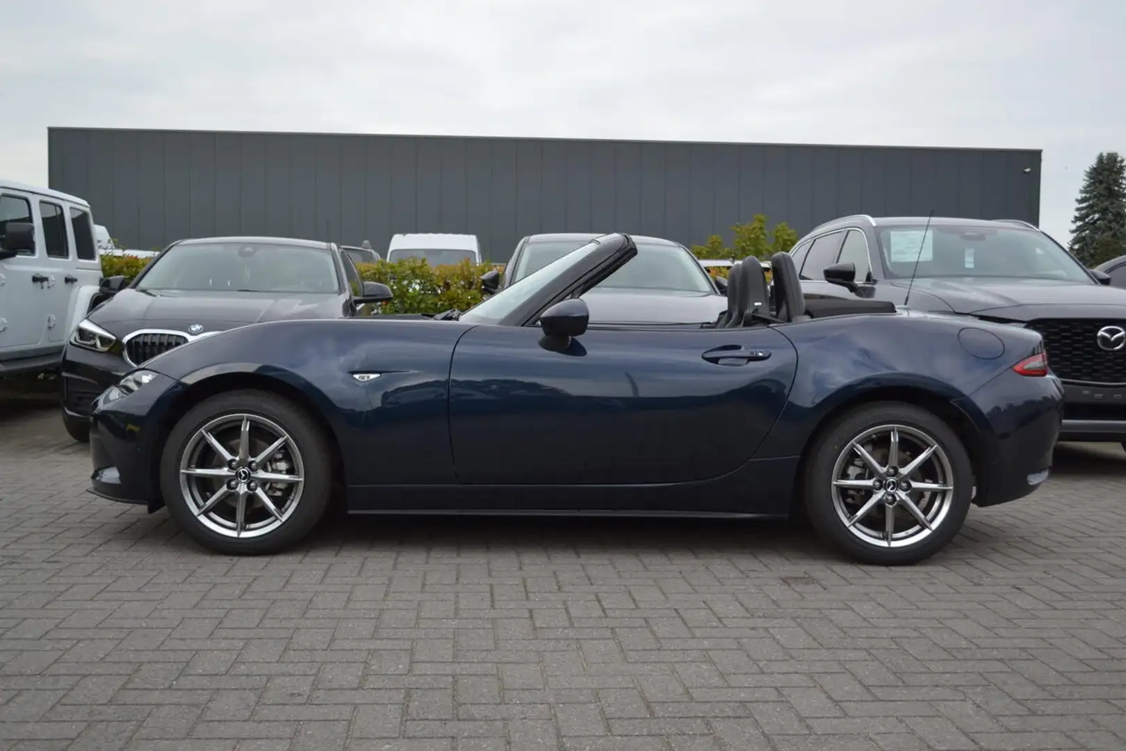 Mazda MX-5 Exclusive-Line Blauw - 2