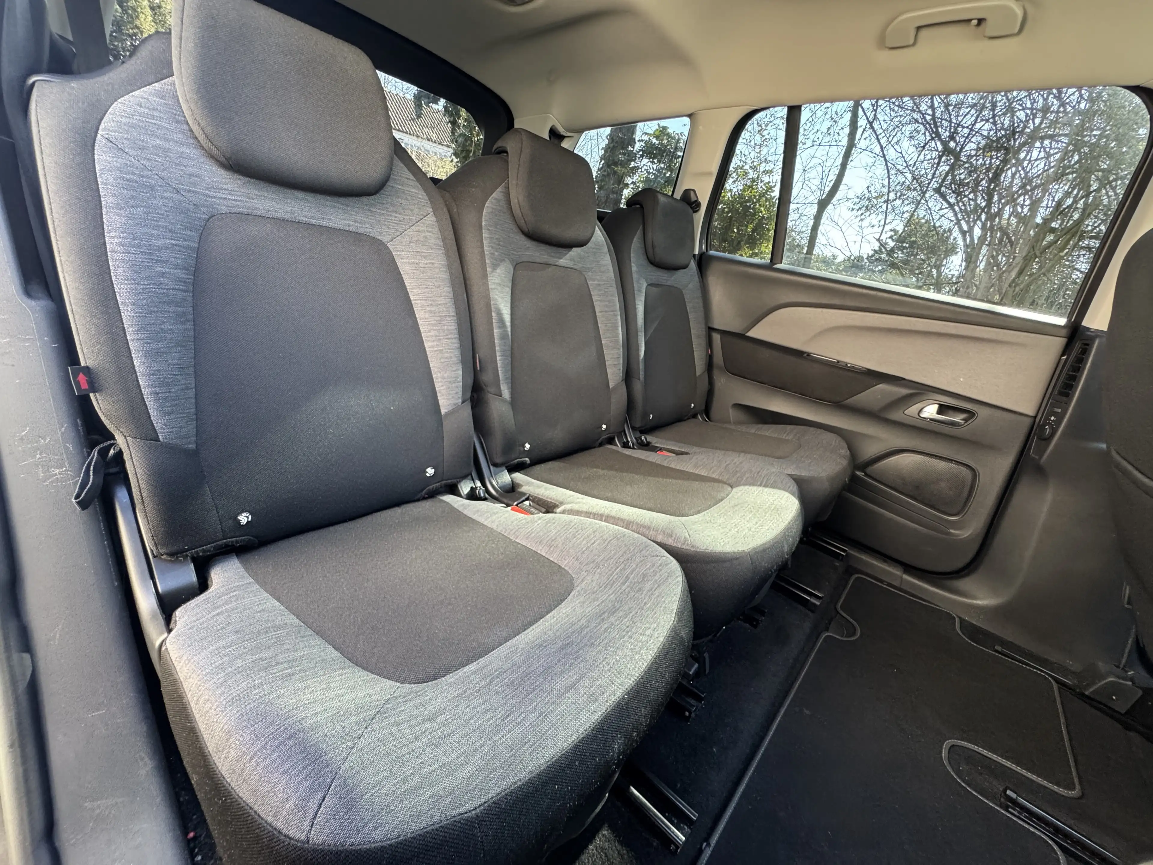 Citroen C4 SpaceTourer C4 Spacetourer//7 PLACES//AUTOMATIQUE — photo 15