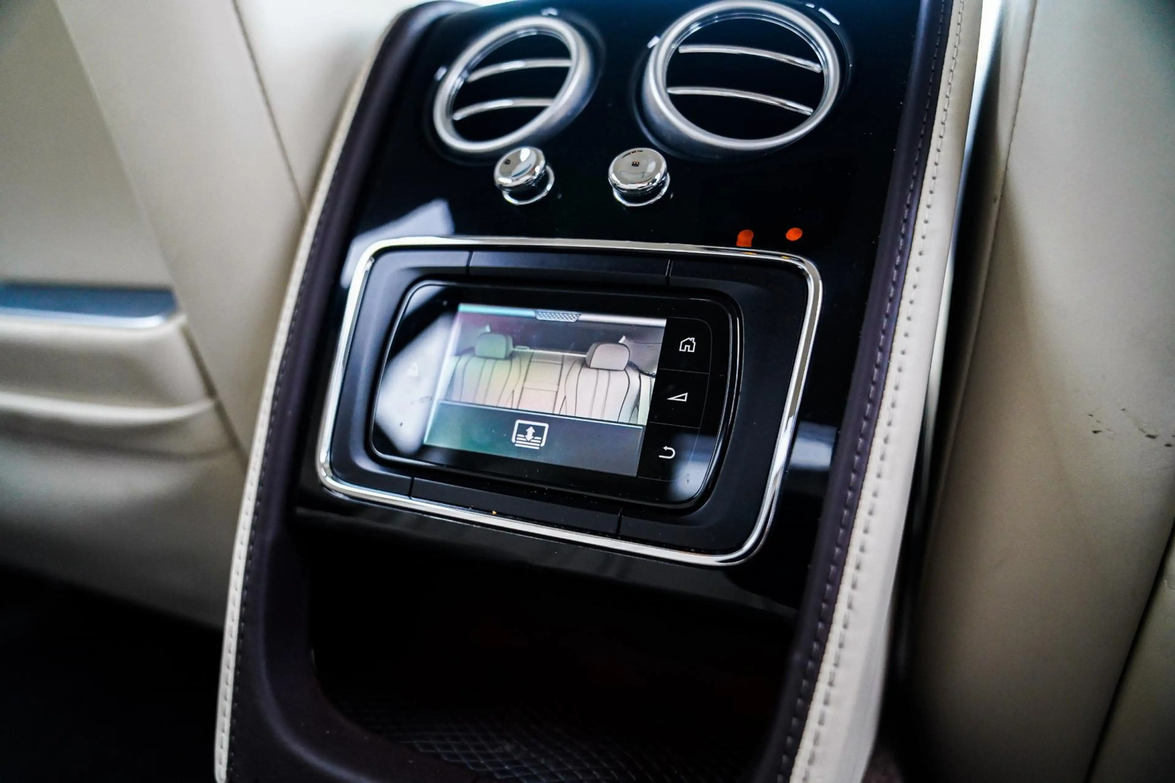 Bentley Flying Spur 6.0 W12 | Massage voor/achter | Pano | Stoelverkoe — photo 30
