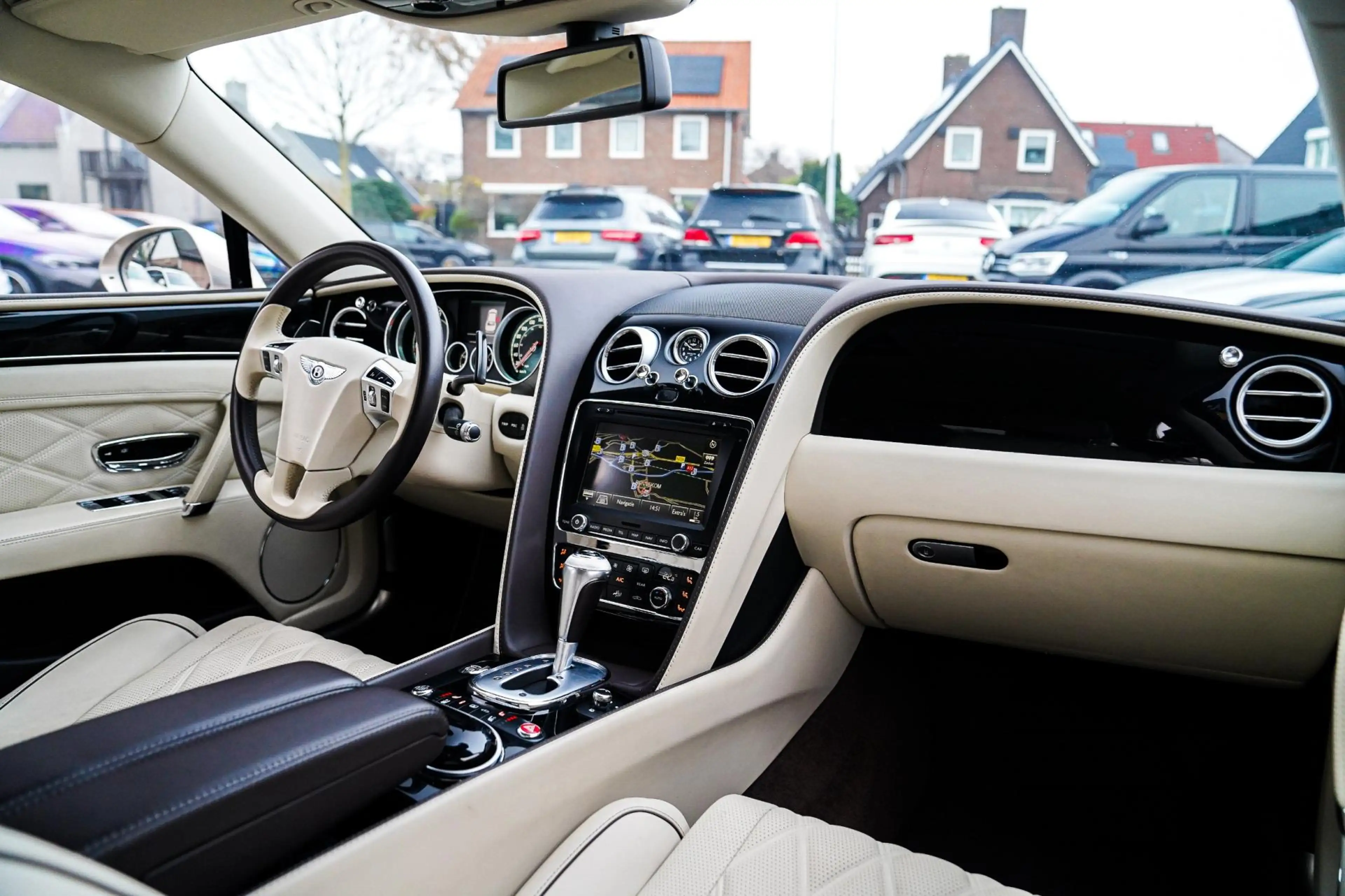 Bentley Flying Spur 6.0 W12 | Massage voor/achter | Pano | Stoelverkoe — photo 32