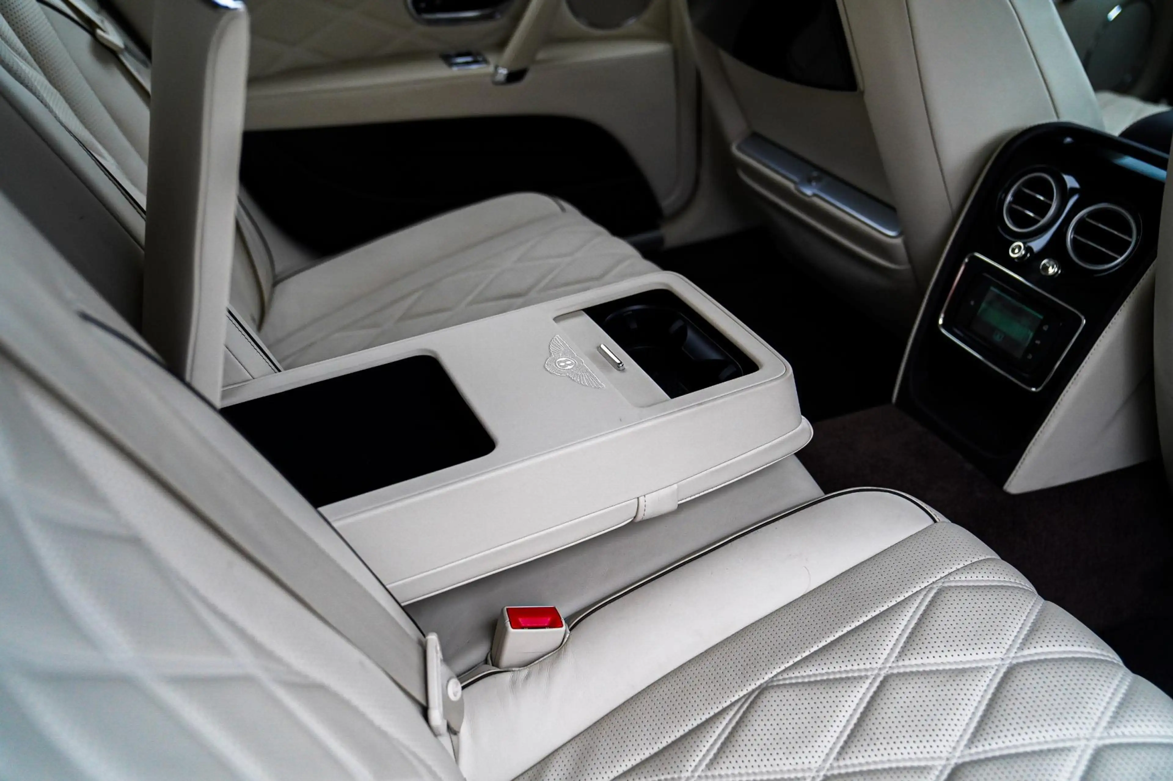 Bentley Flying Spur 6.0 W12 | Massage voor/achter | Pano | Stoelverkoe — photo 29