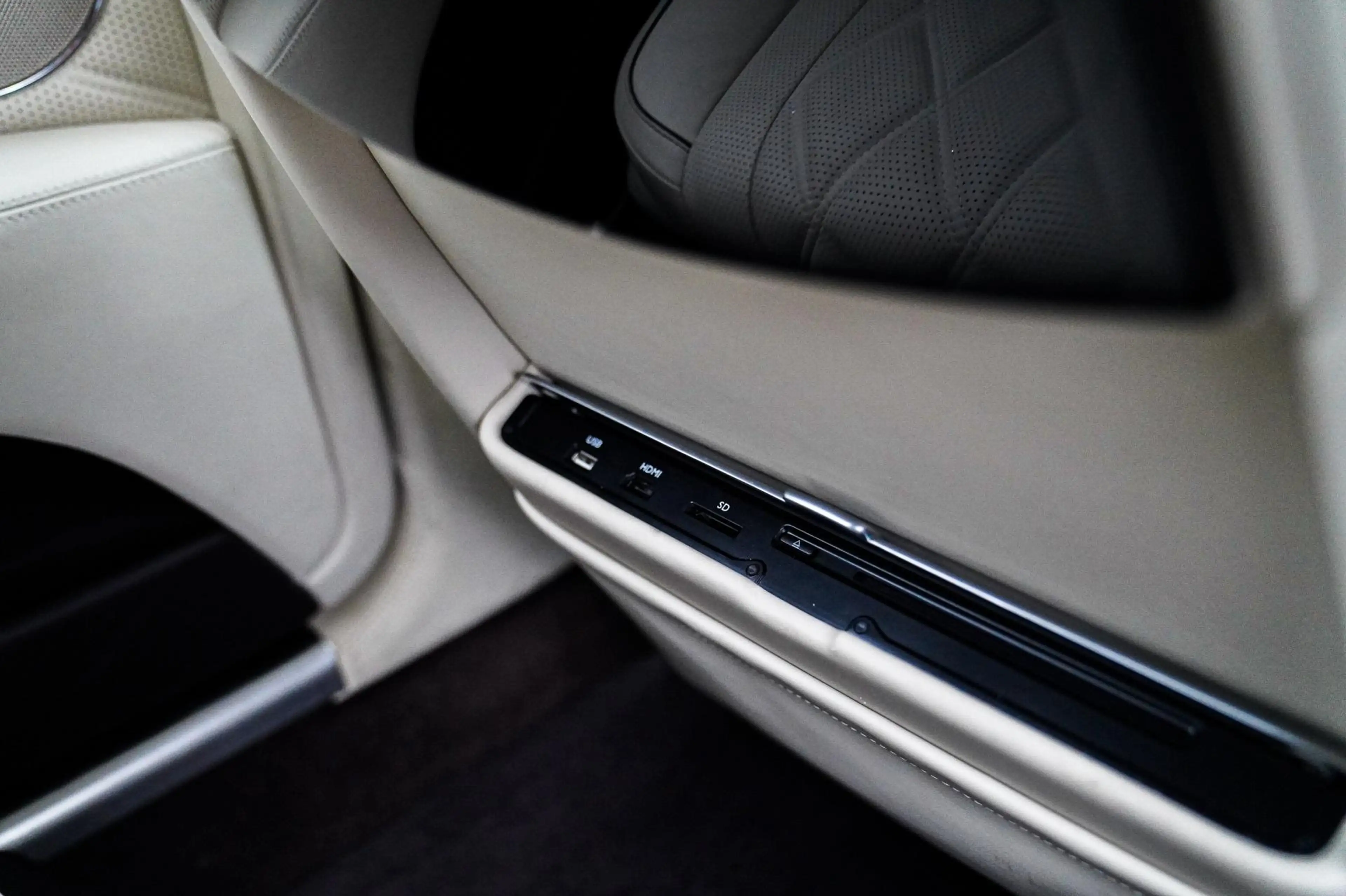 Bentley Flying Spur 6.0 W12 | Massage voor/achter | Pano | Stoelverkoe — photo 34